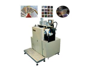 Machine de gaufrage pour laser holographique